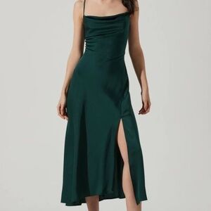 ASTR the Label Gaia Midi Dress in Hunter Green (XS)